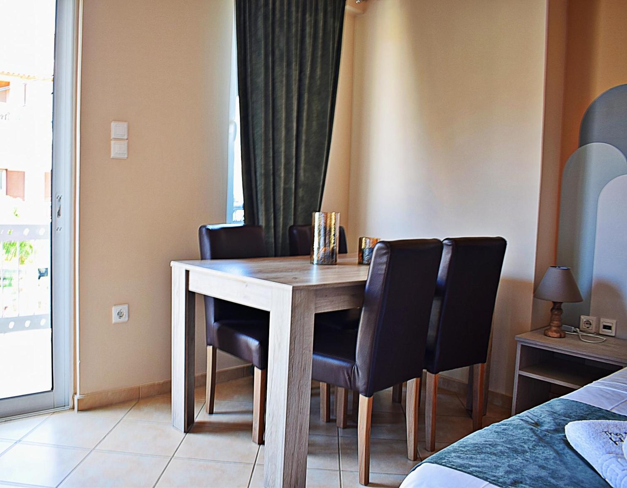 Lycurgus - The Spartan Home Экстерьер фото